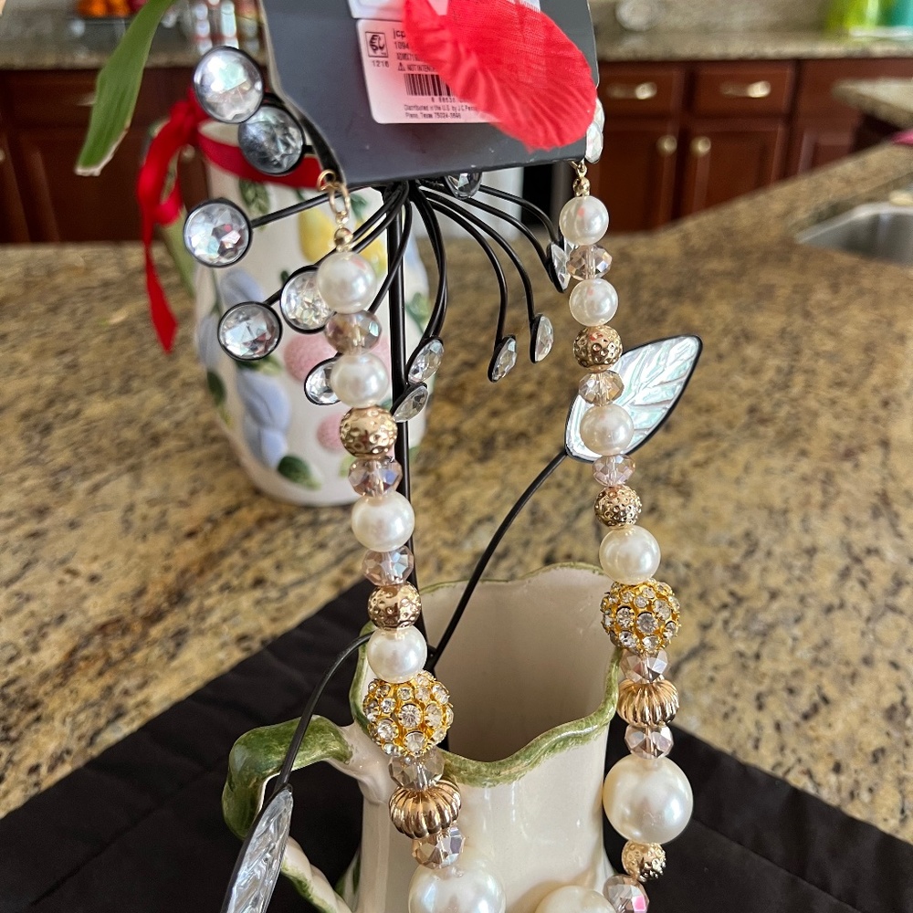 Beautiful custom faux choker necklace